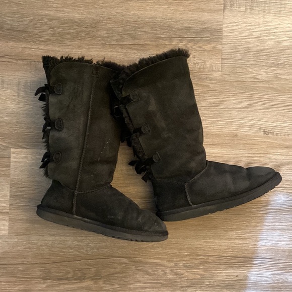 UGG Leather Black Boots - Picture 11 of 11